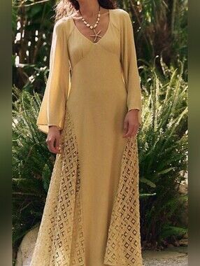 goddess maxi dress style Hippie Boho Maxi Silk Dress Pink Paisley (Honey + Cream)